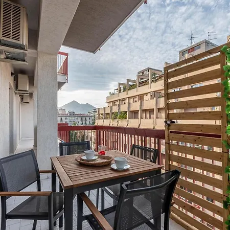 Liberta Con Terrazza By Wonderful Italy *